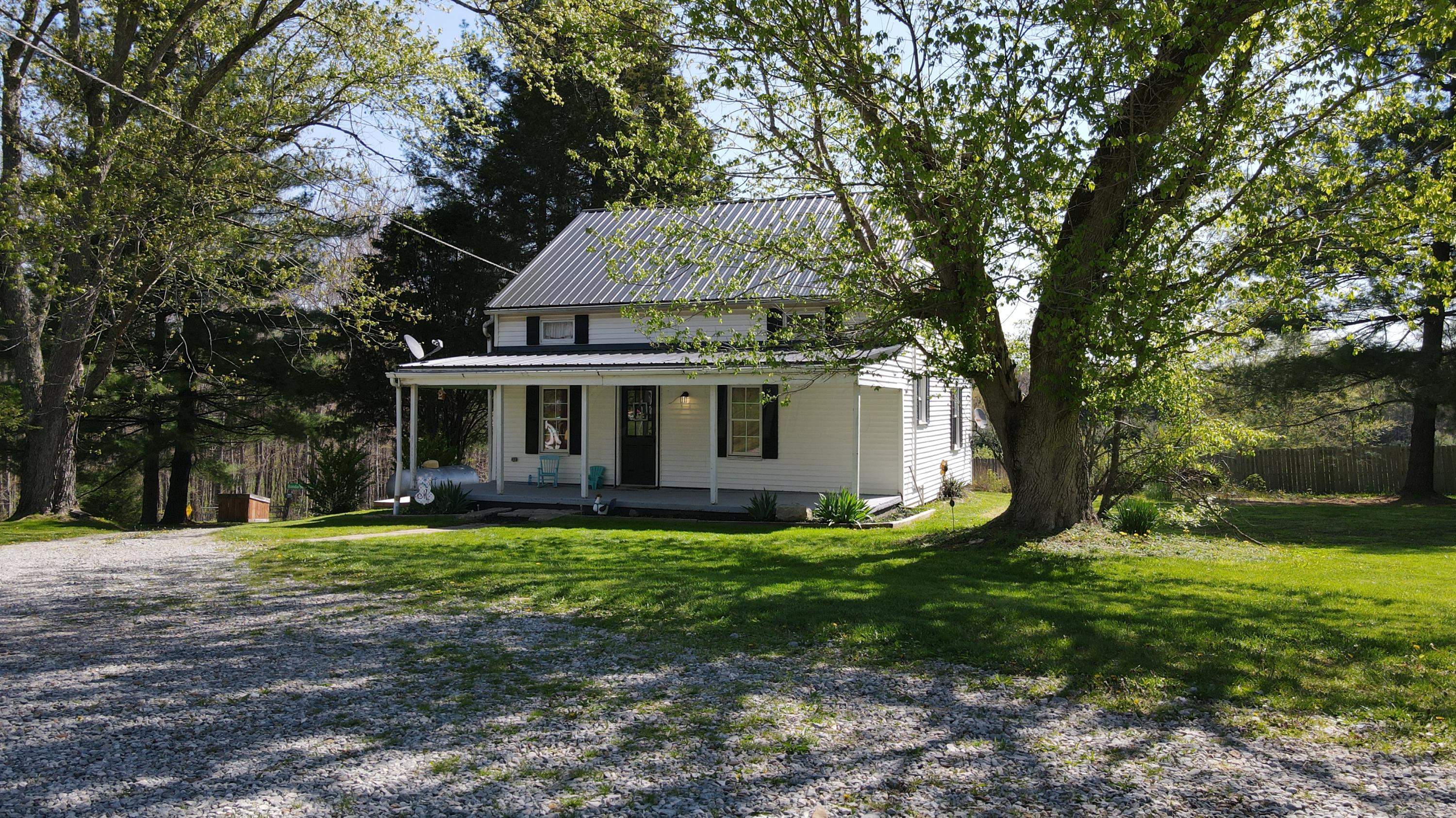 60549 Shiloh Road McArthur, OH 45651 - Photo 6 of 19