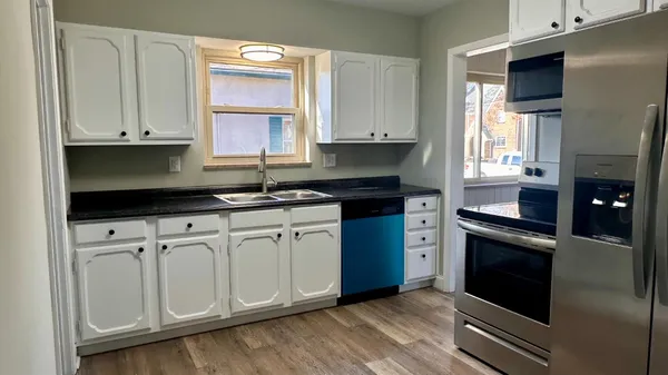 $319,900 | 235 Tebbs Avenue, Lawrenceburg, IN 47025