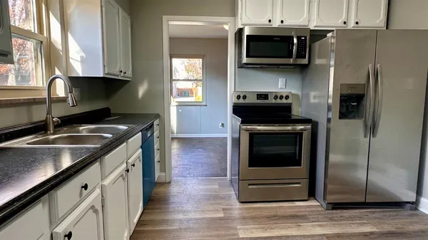 $319,900 | 235 Tebbs Avenue, Lawrenceburg, IN 47025