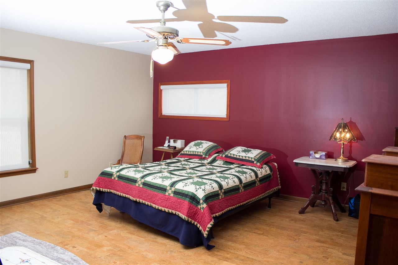 10274 Finger Leapwood Road Adamsville, TN 38310 - Photo 8 of 25 Gallery Image 8