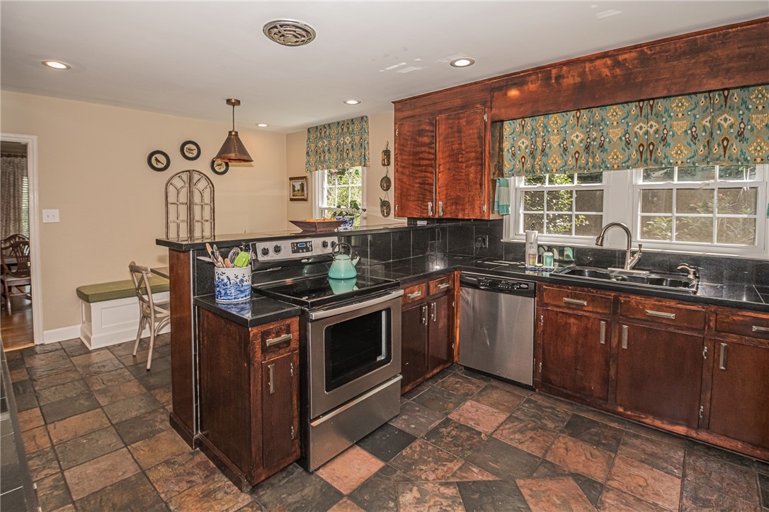 408 Shannon Way Anderson, SC 29621 - Photo 20 of 47