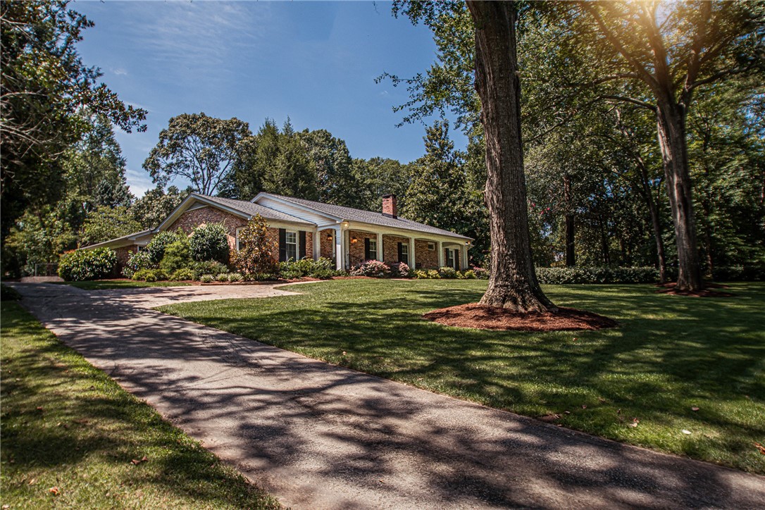 408 Shannon Way Anderson, SC 29621 - Photo 3 of 47