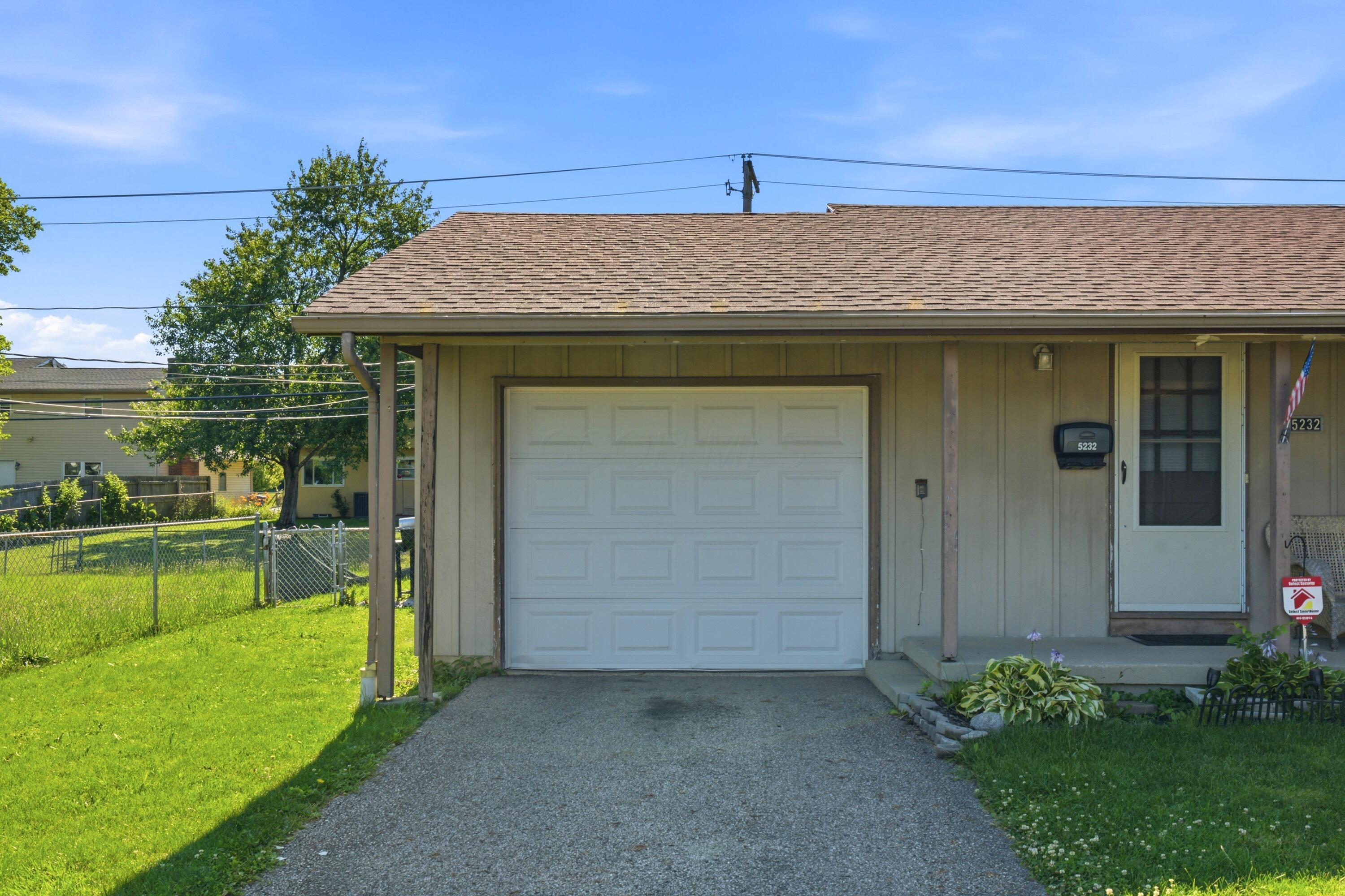 5232 Karl Road Columbus, OH 43229 - Photo 6 of 10 dsc06363