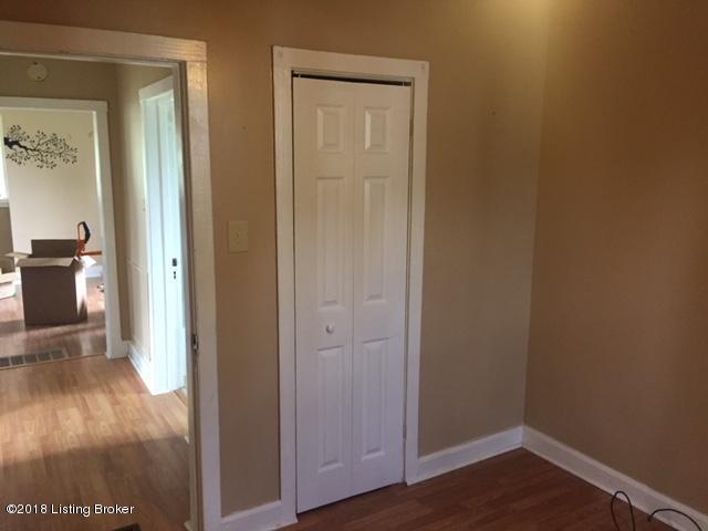 215 Rogersville Road Radcliff, KY 40160 - Photo 9 of 13 8