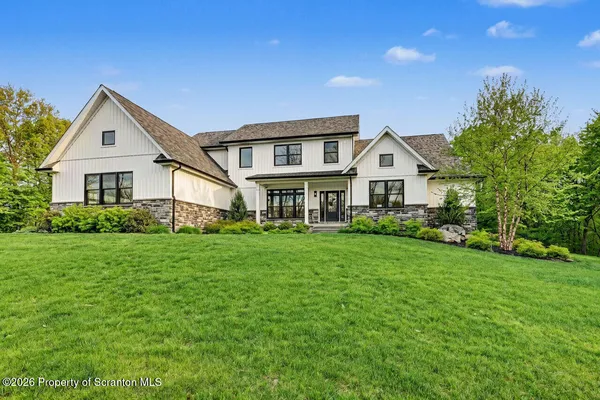 $969,000 | 427 Summit Woods Road, Moscow, PA 18444