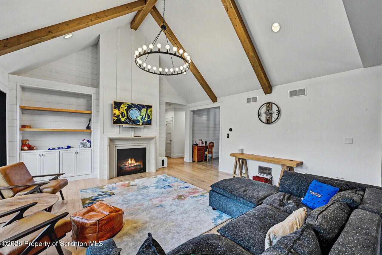 427 Summit Woods Road Moscow, PA 18444 - Photo 14 of 60 427SummitWoodsRd10-jpeg