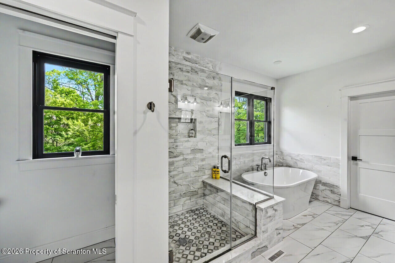 427 Summit Woods Road Moscow, PA 18444 - Photo 31 of 60 427SummitWoodsRd31-jpeg