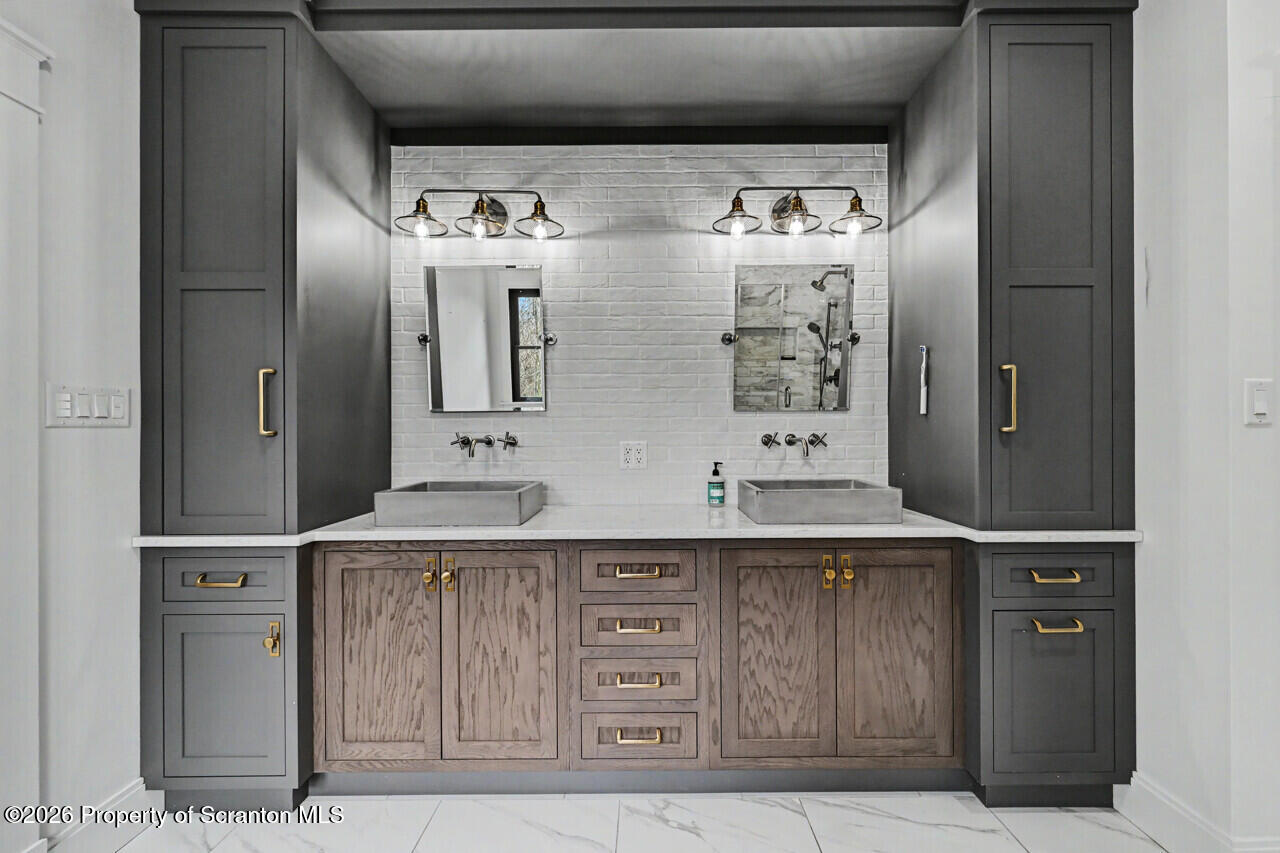 427 Summit Woods Road Moscow, PA 18444 - Photo 33 of 60 427SummitWoodsRd33-jpeg