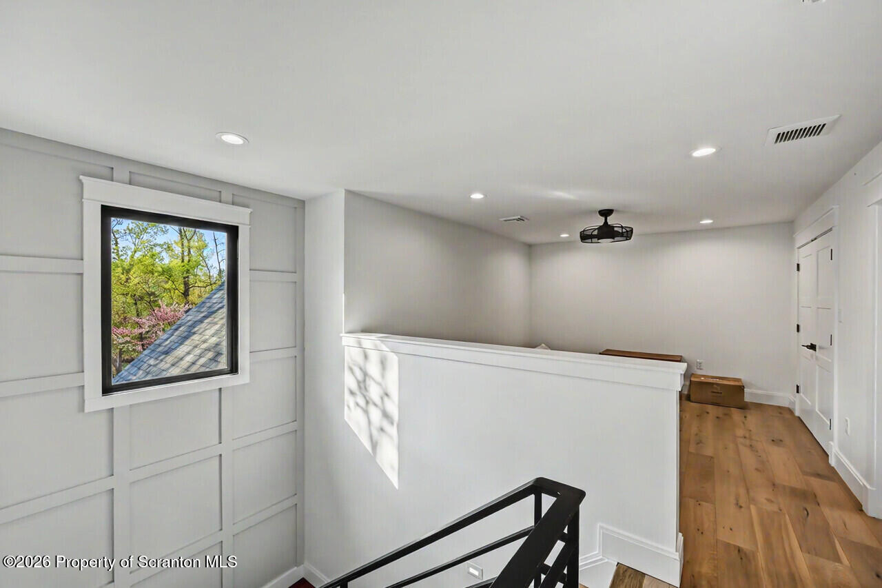 427 Summit Woods Road Moscow, PA 18444 - Photo 42 of 60 427SummitWoodsRd49-jpeg