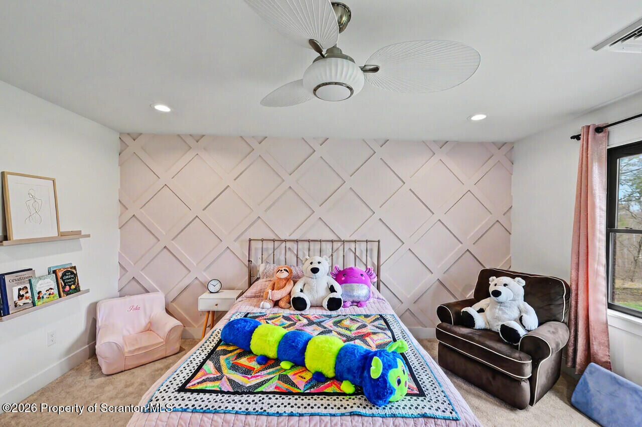 427 Summit Woods Road Moscow, PA 18444 - Photo 47 of 60 427SummitWoodsRd54-jpeg