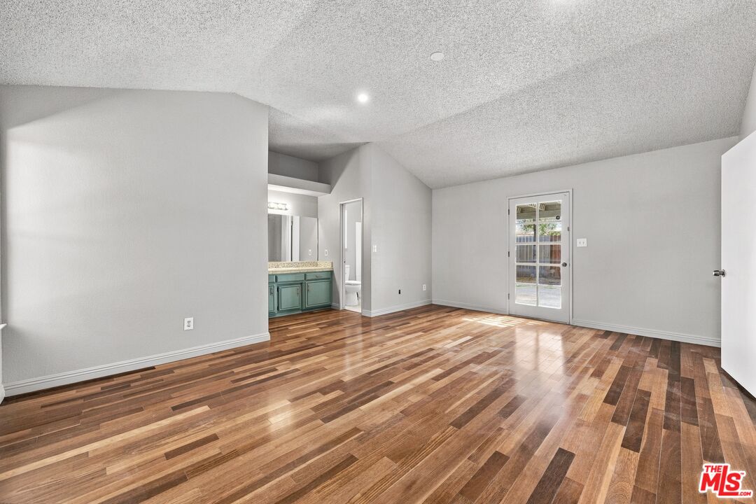 6304 Castleton Street Bakersfield, CA 93313 - Photo 22 of 40 Gallery Image 22