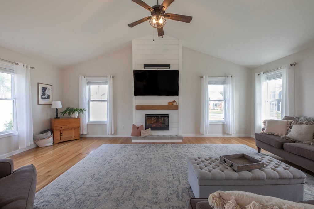 46 Oldfield Road Bridgewater, MA 02324 - Photo 4 of 28 Gallery Image 4