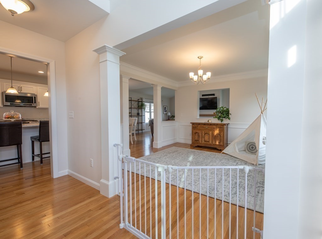46 Oldfield Road Bridgewater, MA 02324 - Photo 10 of 28 Gallery Image 10