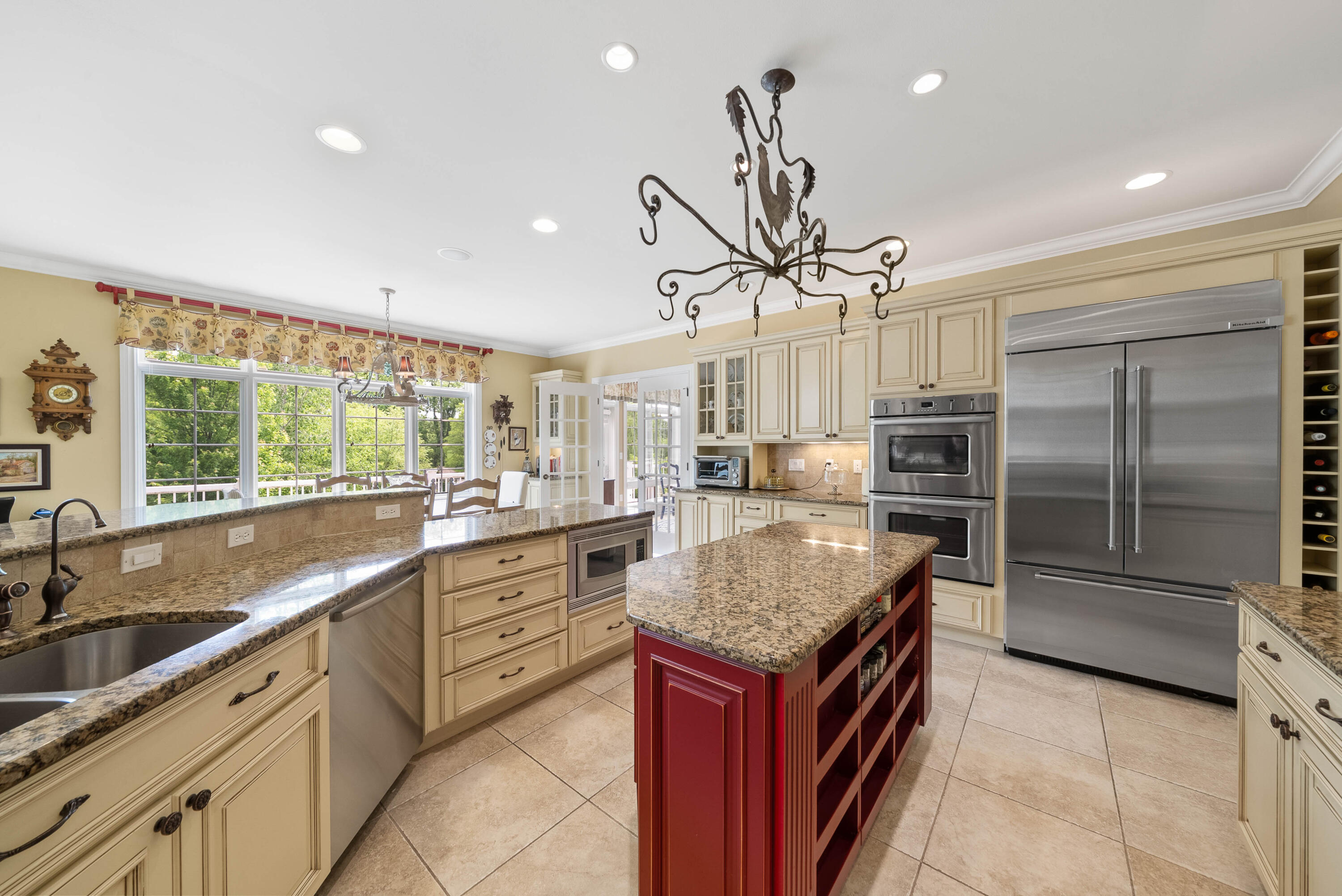 1835 Hickory Hill, Unit 3401 Geneva, WI 53147 - Photo 14 of 81 1835 Hickory Hill - Selects-25