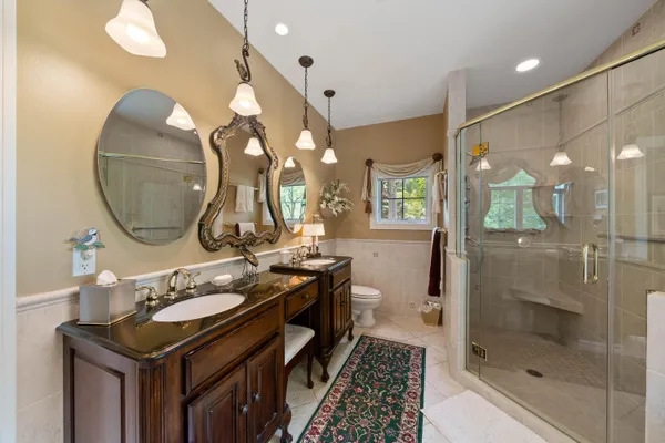 $1,250,000 | 1835 Hickory Hill, Unit 3401, Geneva, WI 53147