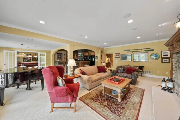 $1,250,000 | 1835 Hickory Hill, Unit 3401, Geneva, WI 53147