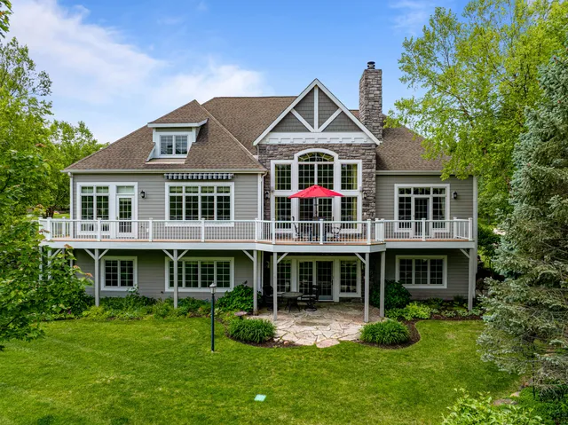 $1,250,000 | 1835 Hickory Hill, Unit 3401, Geneva, WI 53147