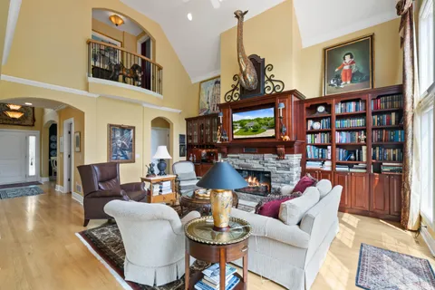 $1,250,000 | 1835 Hickory Hill, Unit 3401, Geneva, WI 53147