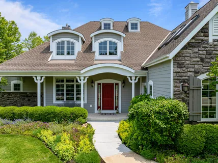 $1,250,000 | 1835 Hickory Hill, Unit 3401, Geneva, WI 53147