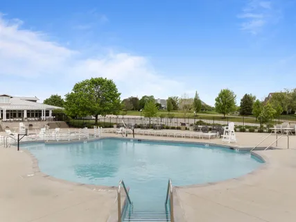 $1,250,000 | 1835 Hickory Hill, Unit 3401, Geneva, WI 53147
