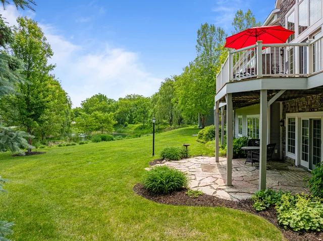 $1,250,000 | 1835 Hickory Hill, Unit 3401, Geneva, WI 53147
