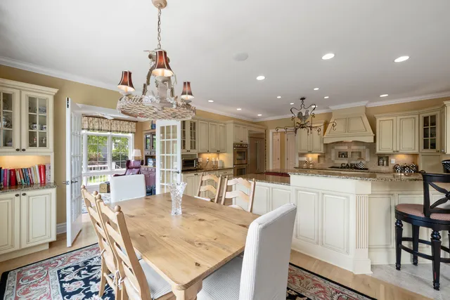 $1,250,000 | 1835 Hickory Hill, Unit 3401, Geneva, WI 53147