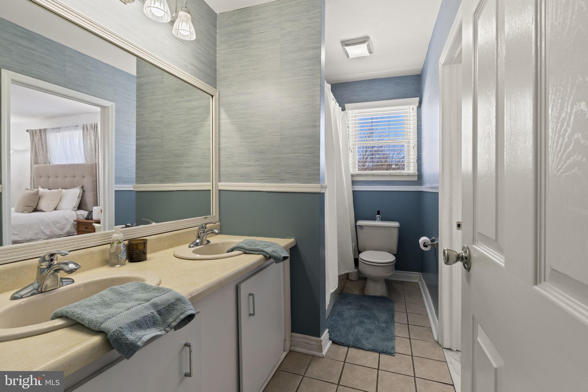 402 Bruce Road Cherry Hill, NJ 08034 - Photo 13 of 27 Bathroom 2