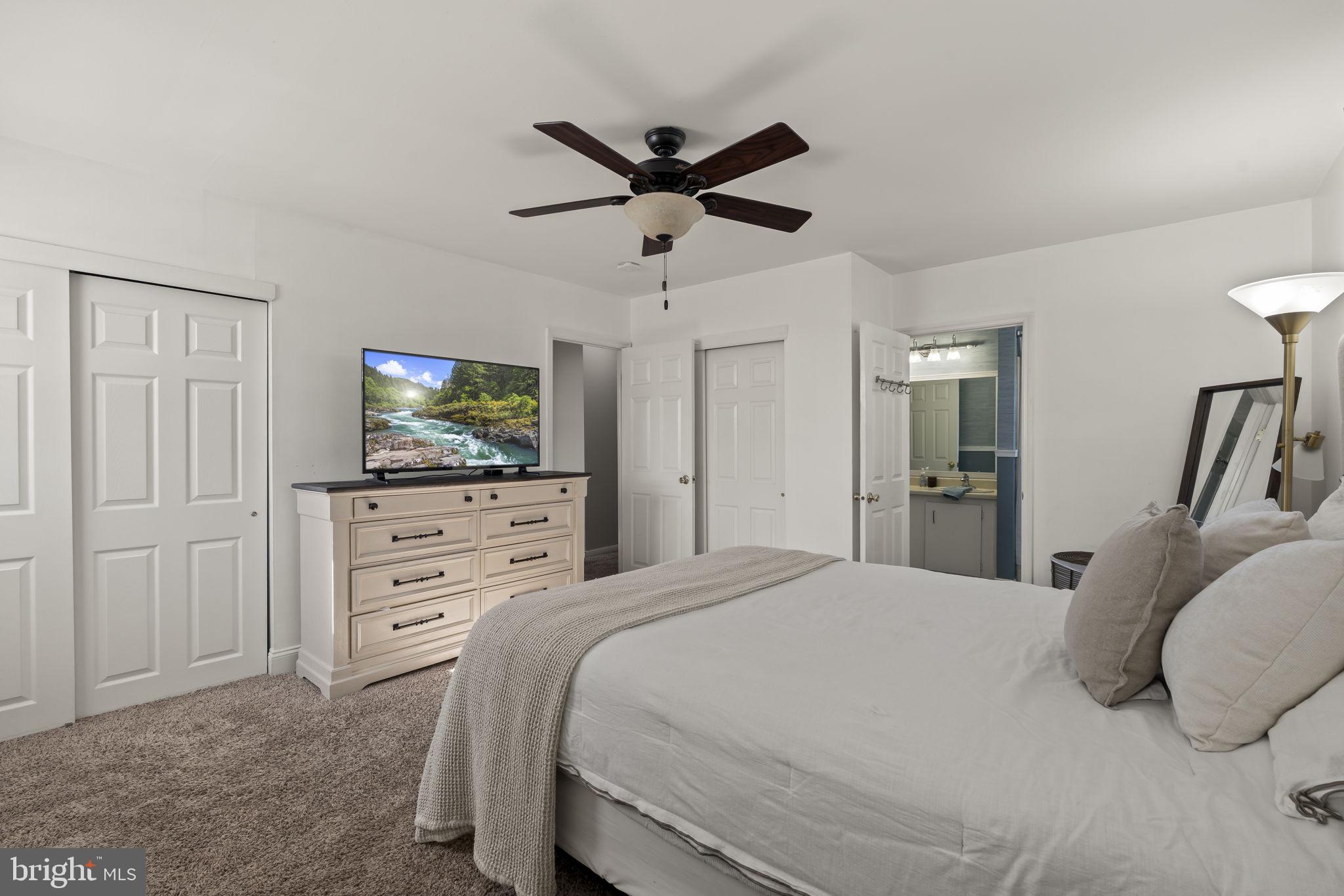 402 Bruce Road Cherry Hill, NJ 08034 - Photo 16 of 27 Bedroom 1