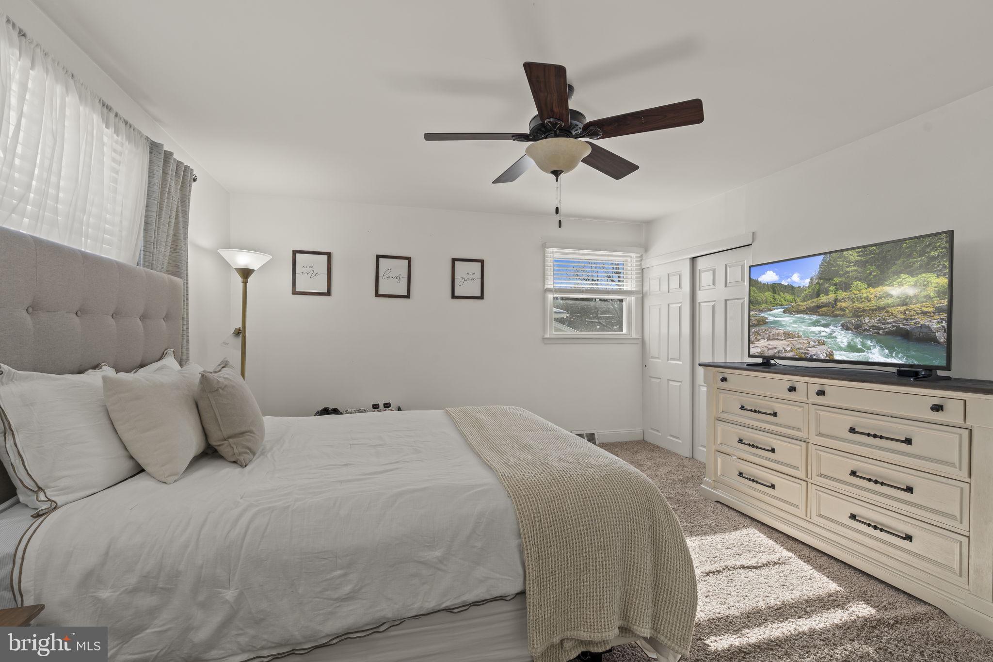 402 Bruce Road Cherry Hill, NJ 08034 - Photo 17 of 27 Bedroom 1