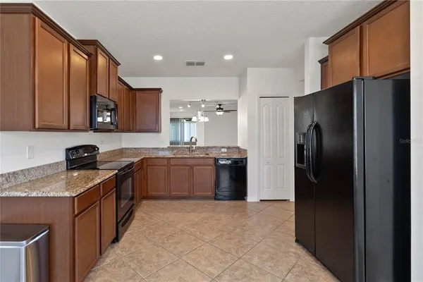 $359,900 | 1871 Betsy Ross Lane, St. Cloud, FL 34769