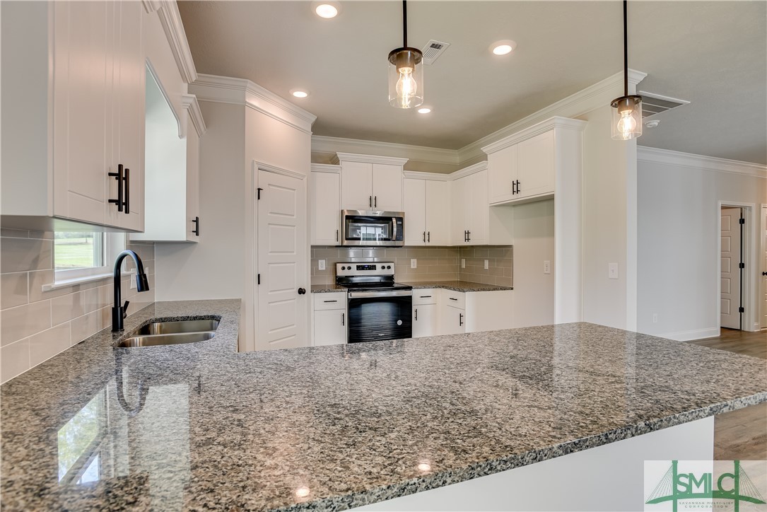 265 West E Smith Road Pembroke, GA 31321 - Photo 15 of 30