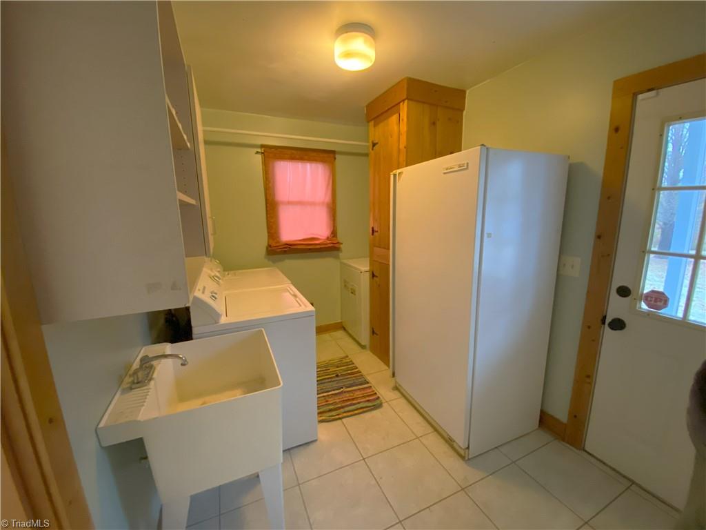 259 Robbins Road Winston-Salem, NC 27107 - Photo 11 of 28 Gallery Image 11