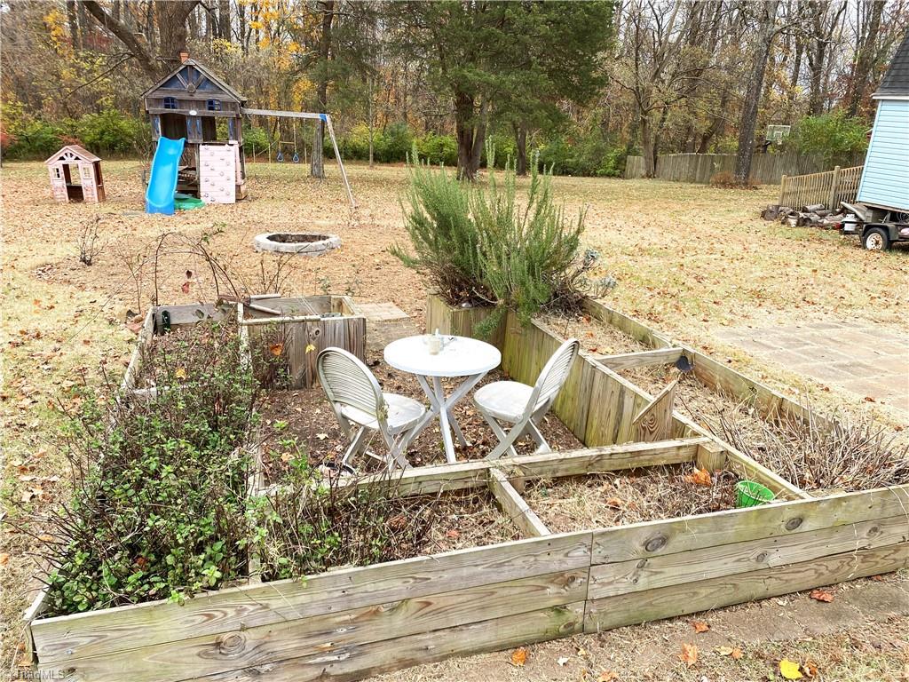 259 Robbins Road Winston-Salem, NC 27107 - Photo 26 of 28 Gallery Image 26