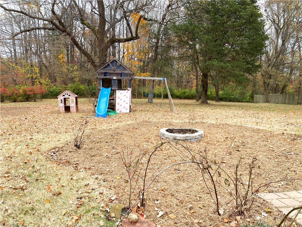 259 Robbins Road Winston-Salem, NC 27107 - Photo 27 of 28 Gallery Image 27