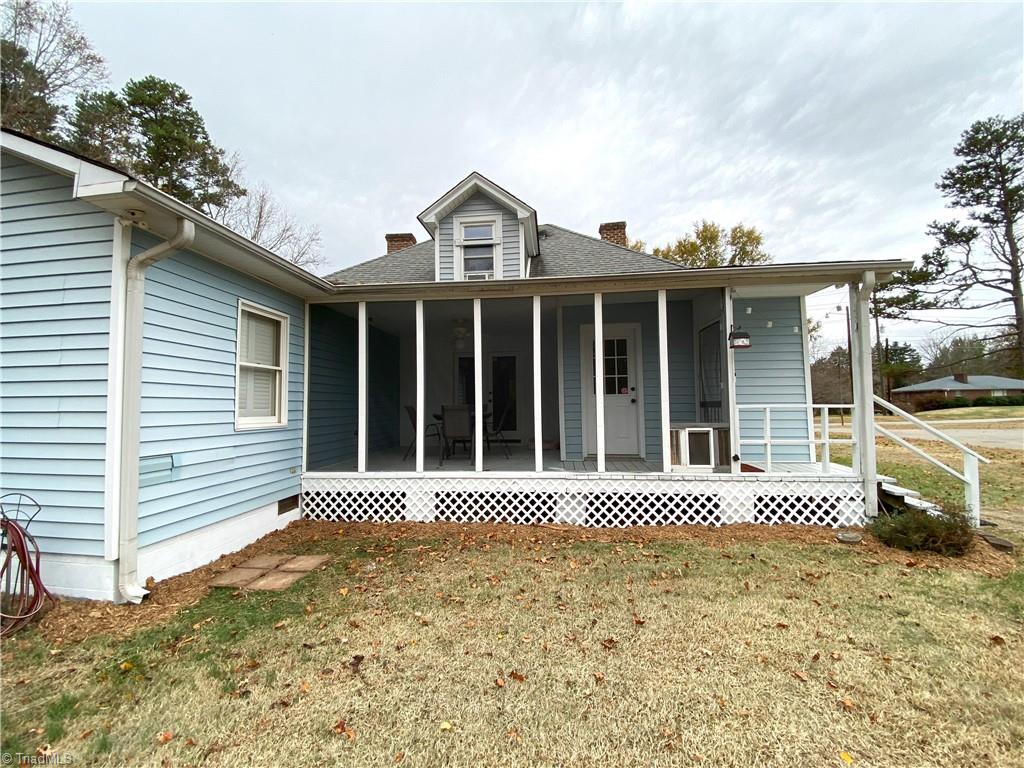 259 Robbins Road Winston-Salem, NC 27107 - Photo 6 of 28 Gallery Image 6