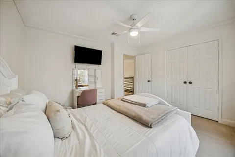 $600,000 | 57 Fire Flicker Place, The Woodlands, TX 77381