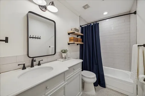 $600,000 | 57 Fire Flicker Place, The Woodlands, TX 77381