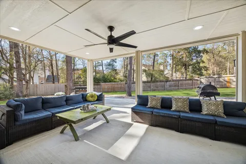 $600,000 | 57 Fire Flicker Place, The Woodlands, TX 77381