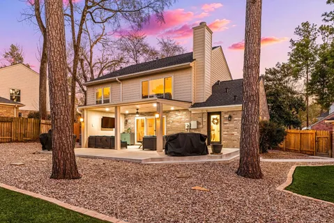 $600,000 | 57 Fire Flicker Place, The Woodlands, TX 77381