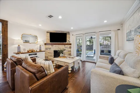 $600,000 | 57 Fire Flicker Place, The Woodlands, TX 77381