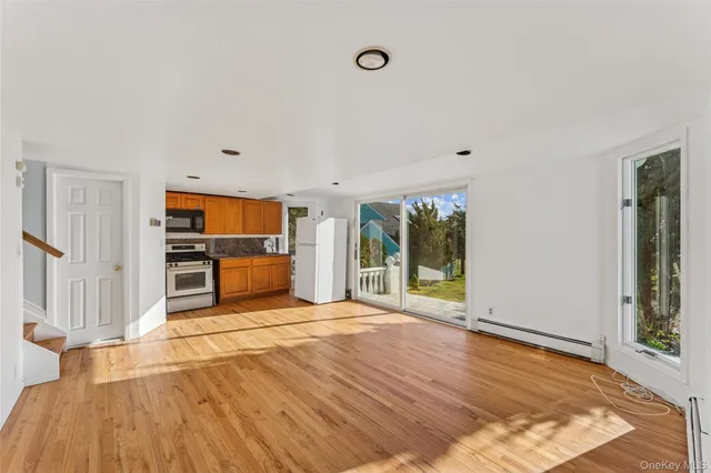 $4,995,000 | 6 Last Lane, Hampton Bays, NY 11946