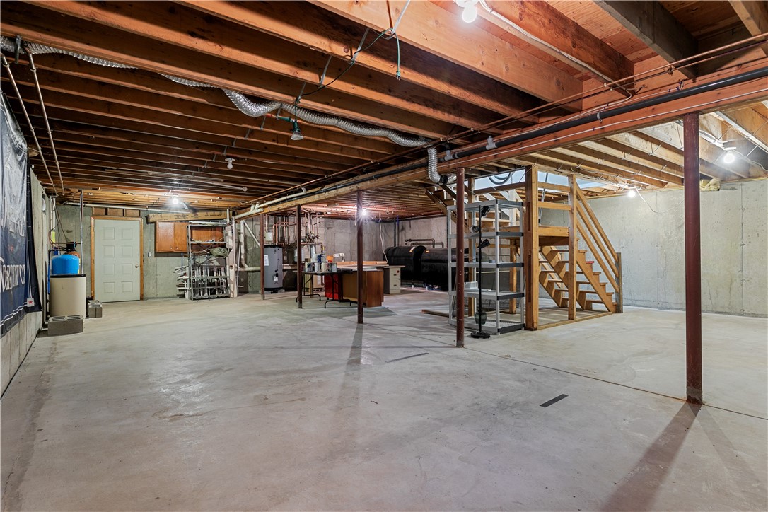 20 Morrison Avenue Middletown, RI 02842 - Photo 30 of 33