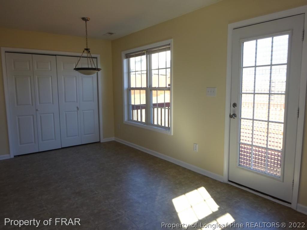 921 Bramblegate Road Hope Mills, NC 28348 - Photo 9 of 26 Gallery Image 9