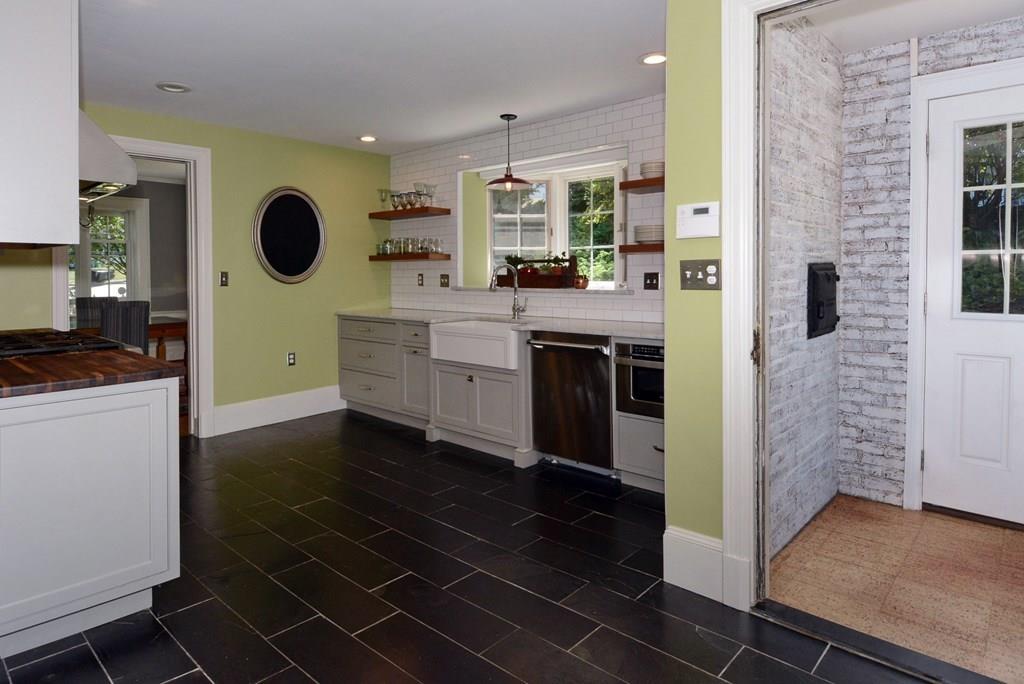 32 Otsego Road Worcester, MA 01609 - Photo 11 of 41 Gallery Image 11