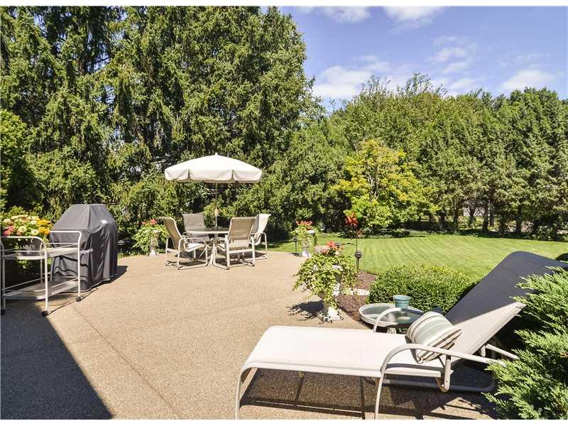 8827 Kirkham Road Indianapolis, IN 46260 - Photo 23 of 24 Gallery Image 23