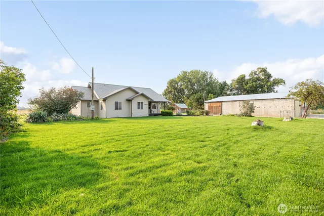 a house view with a outdoor space