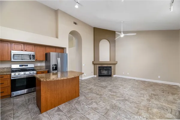 $670,000 | 43240 Corte Almonte, Temecula, CA 92592