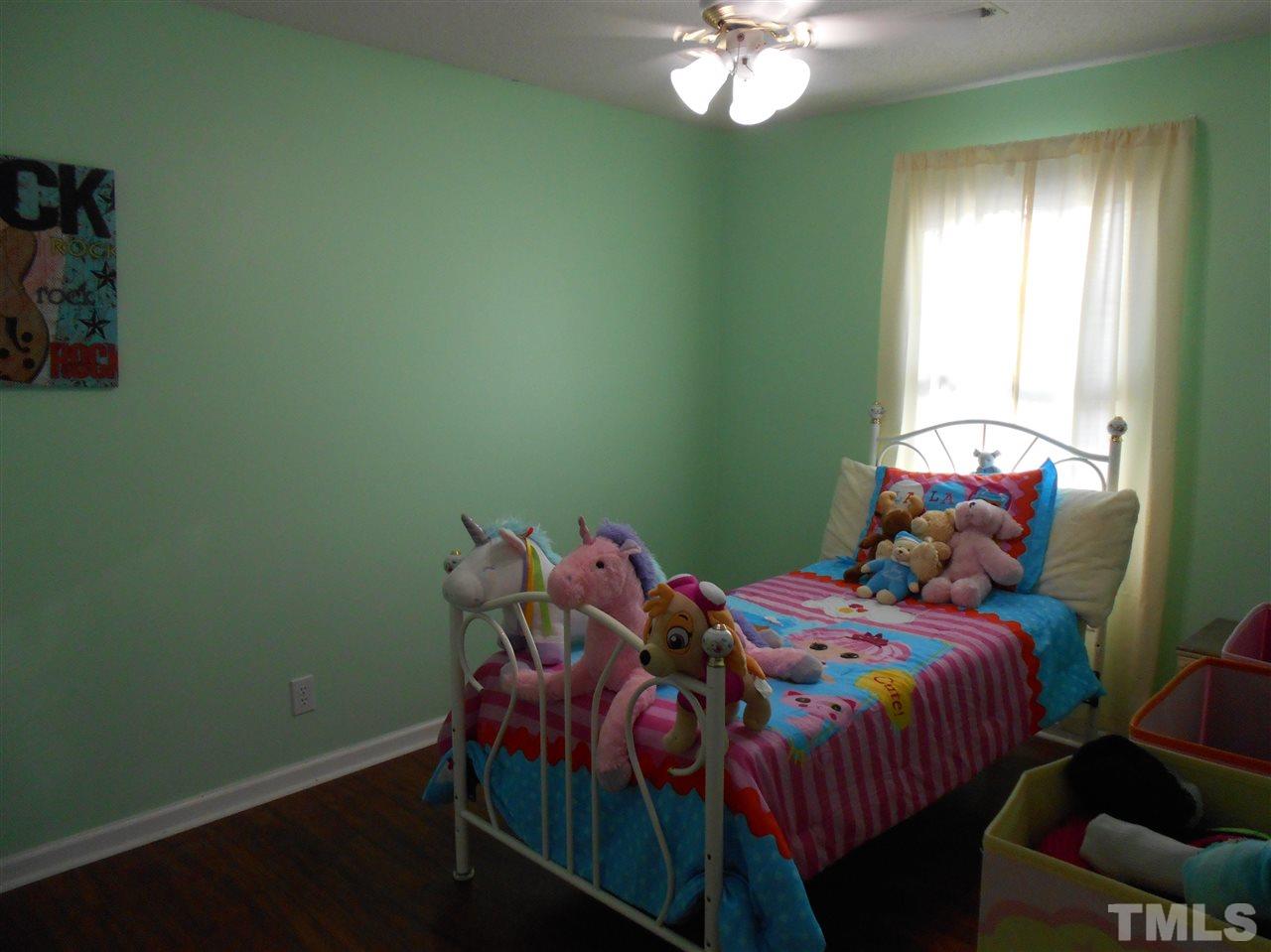 709 Lake Brandon Trail Raleigh, NC 27610 - Photo 10 of 20 Gallery Image 10