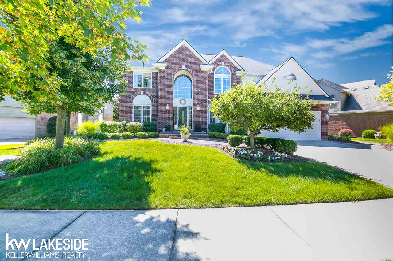 1078 Bloomview Circle Rochester, MI 48307 - Photo 1 of 40