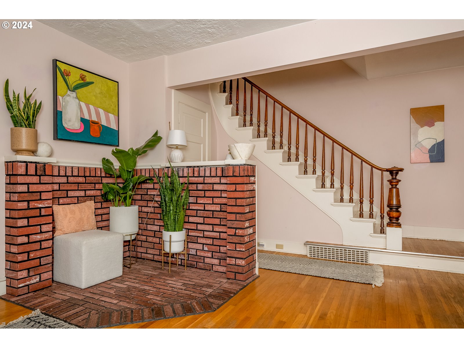5232 Southeast Raymond Street Portland, OR 97206 - Photo 20 of 39 a view of entryway livingroom and hall
